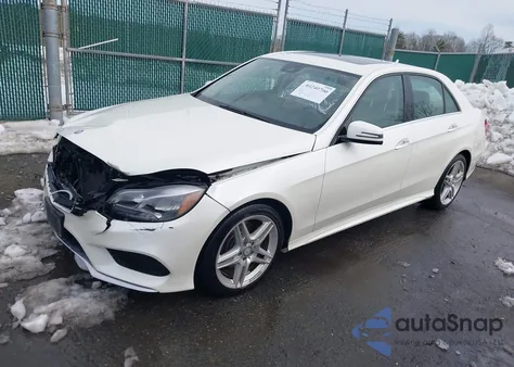 2014 Mercedes-Benz E 350 4Matic z USA, uszkodzony, nr VIN WDDHF8JB9EA862186